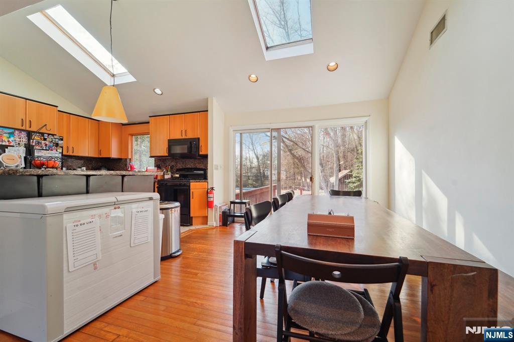 324 Brook, Harrington Park, NJ 07640 Listing Photo  6