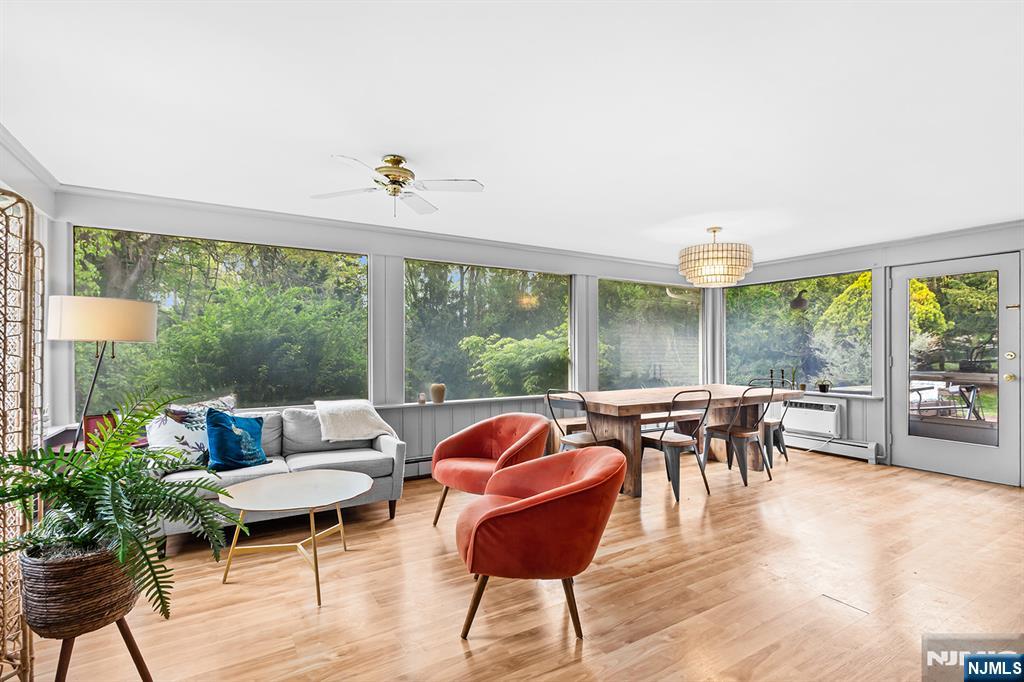 8 Halsey Lane - Photo 4
