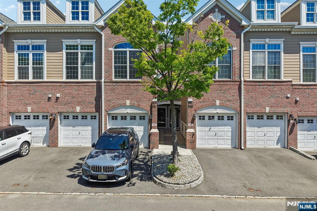 102 Abbie Court — photo 35