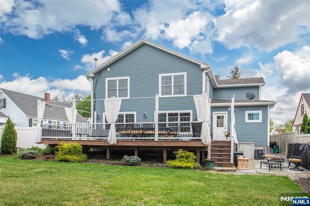 29 Van Duyne Avenue, Wayne, NJ 07470 Listing Photo  33