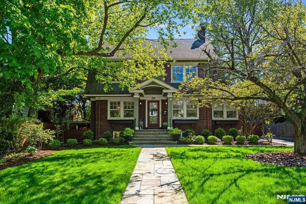 231 Watchung Avenue