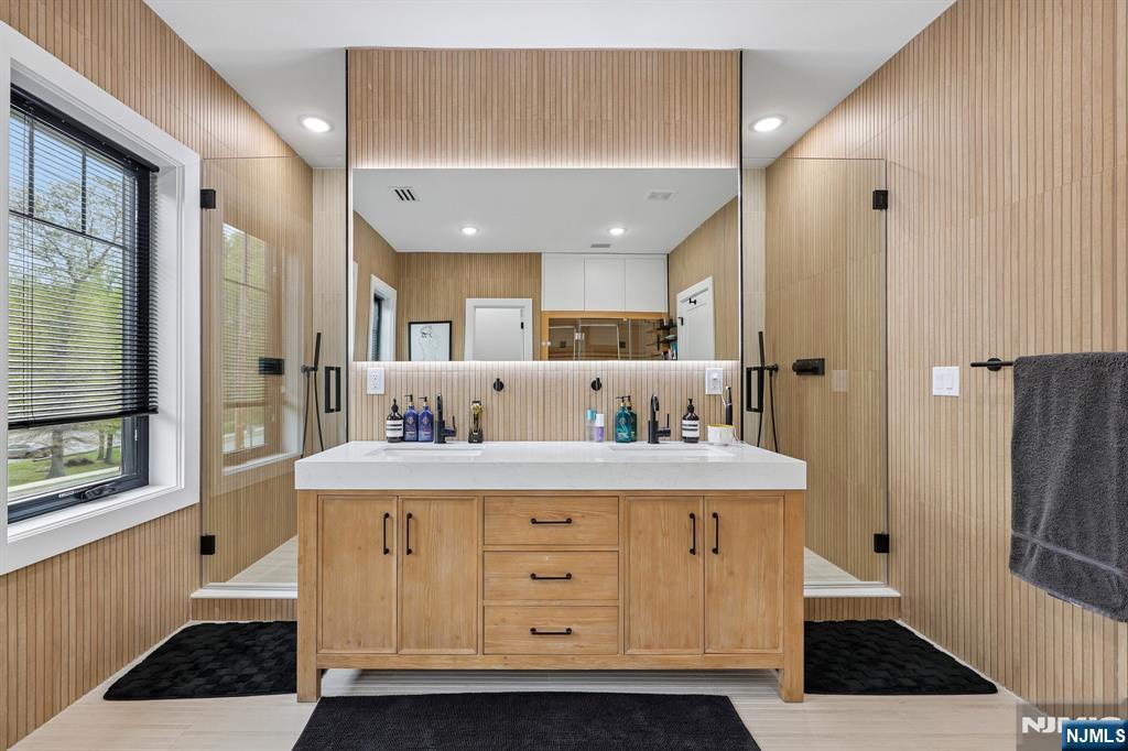 424 Ridgewood Avenue — photo 30