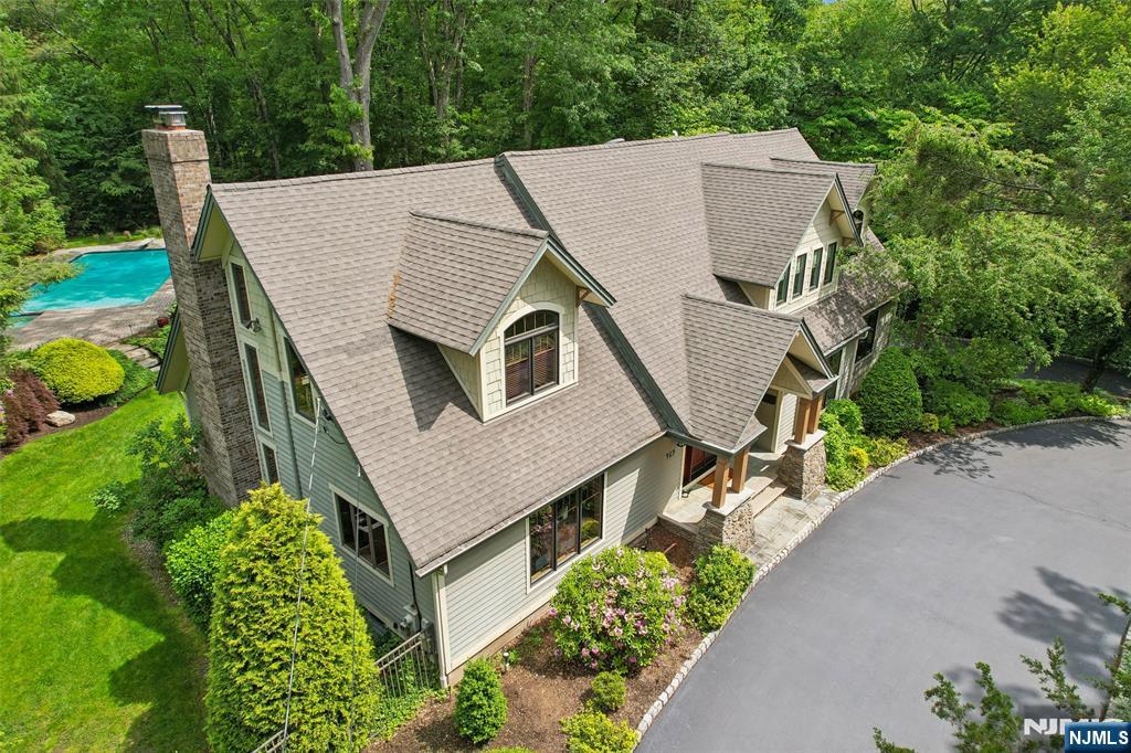Homes for sale in Wyckoff, NJ | 469 Hartung Dr, Wyckoff, NJ 07481 | MLS# 26015887