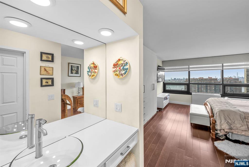 800 Palisade Avenue #1701 — photo 36