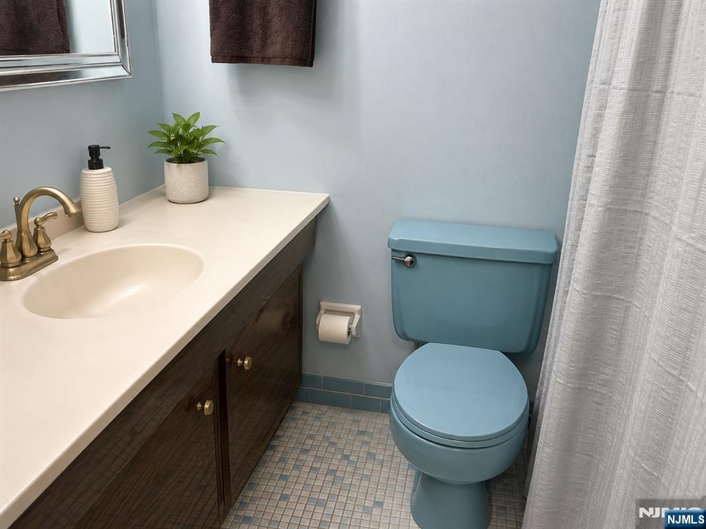 Hall Bathroom