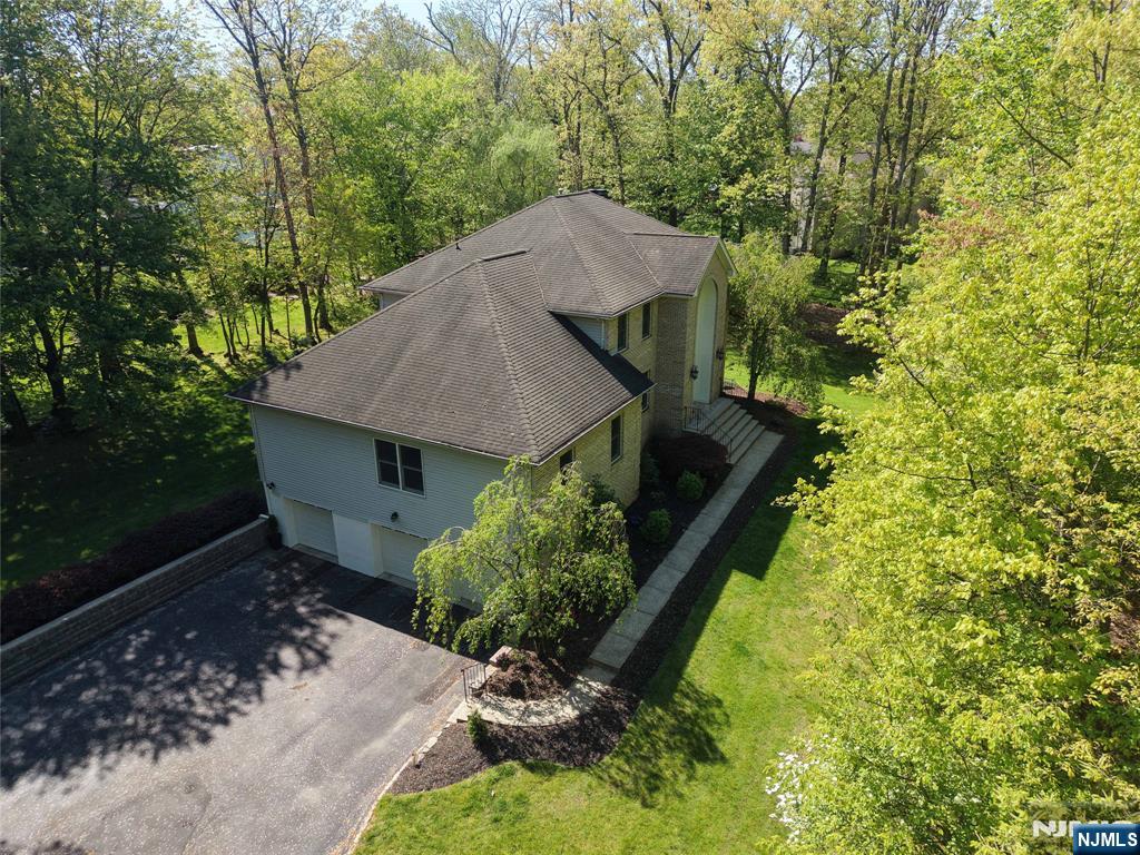 26 Woodshire Terrace — photo 39