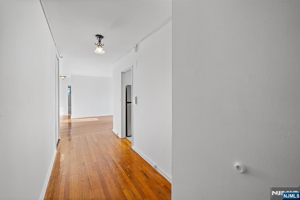 420 Park #3F, Fort Lee, NJ 07024