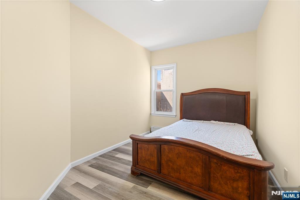 244 Lincoln Avenue 1 - Photo 3