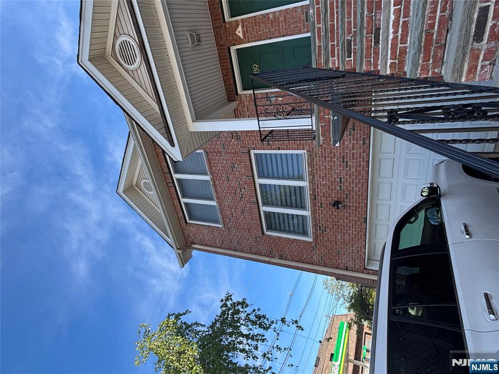89 Palisades Boulevard 1 - Photo 1