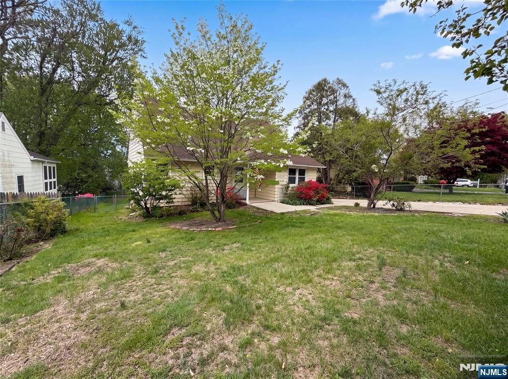 616 River Road, Teaneck, NJ 07666 Listing Photo  32