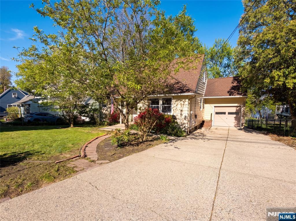616 River Road, Teaneck, NJ 07666 Listing Photo  36