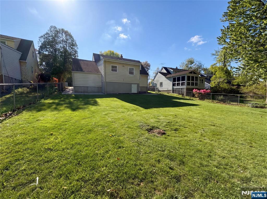 616 River Road, Teaneck, NJ 07666 Listing Photo  38