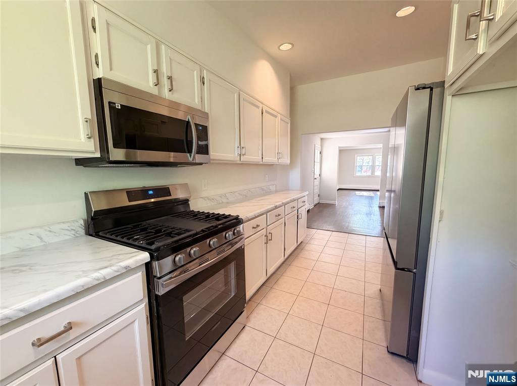 616 River Road, Teaneck, NJ 07666 Listing Photo  7