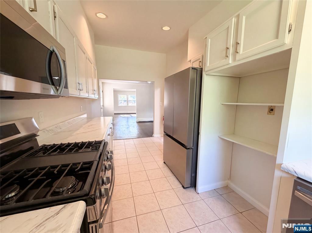 616 River Road, Teaneck, NJ 07666 Listing Photo  8