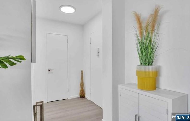 90 Prospect Avenue #10C