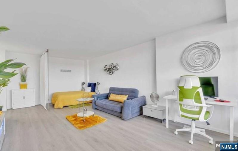 90 Prospect Avenue #10C
