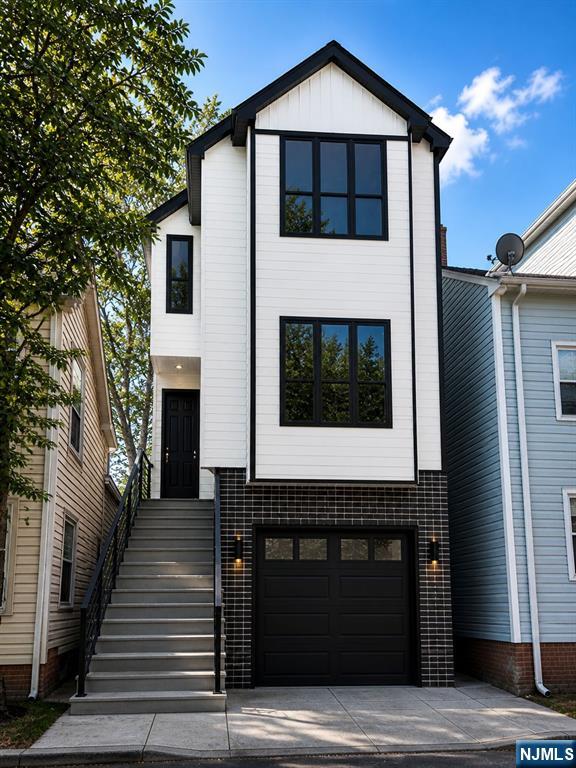 31 Watson Street - Photo 1