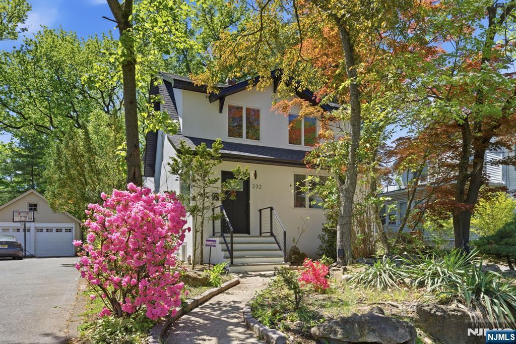 232 Riveredge Road - Photo 1