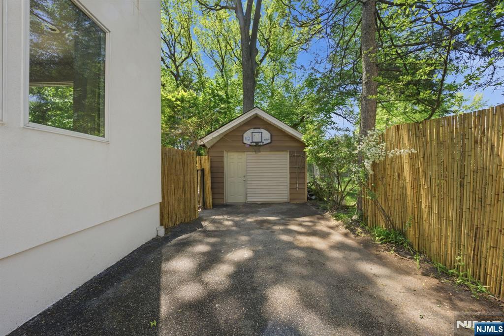 232 Riveredge Road - Photo 4