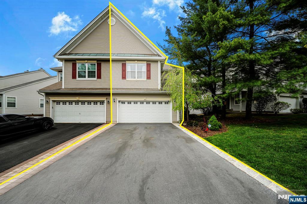 110 Warbler Drive, Wayne, NJ 07470 Listing Photo  1
