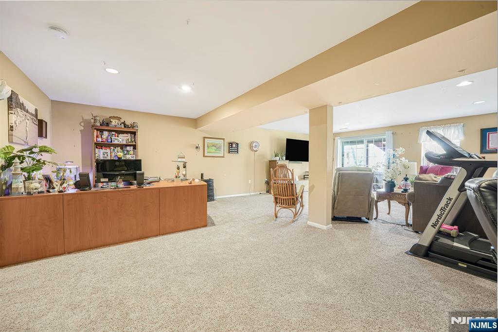 110 Warbler Drive, Wayne, NJ 07470 Listing Photo  25