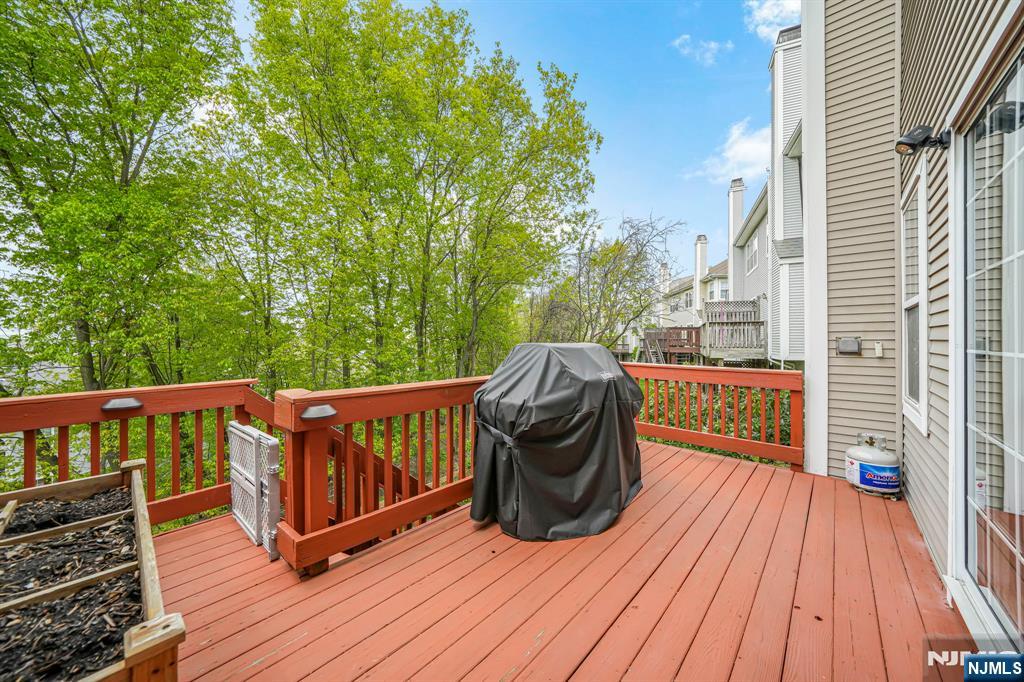 110 Warbler Drive, Wayne, NJ 07470 Listing Photo  28