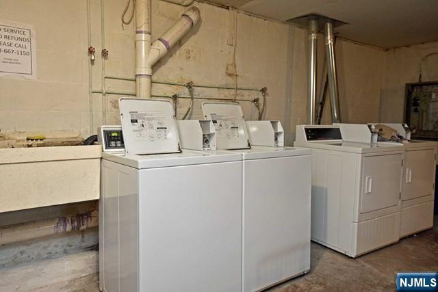 619 Schuyler 304 - Photo 3