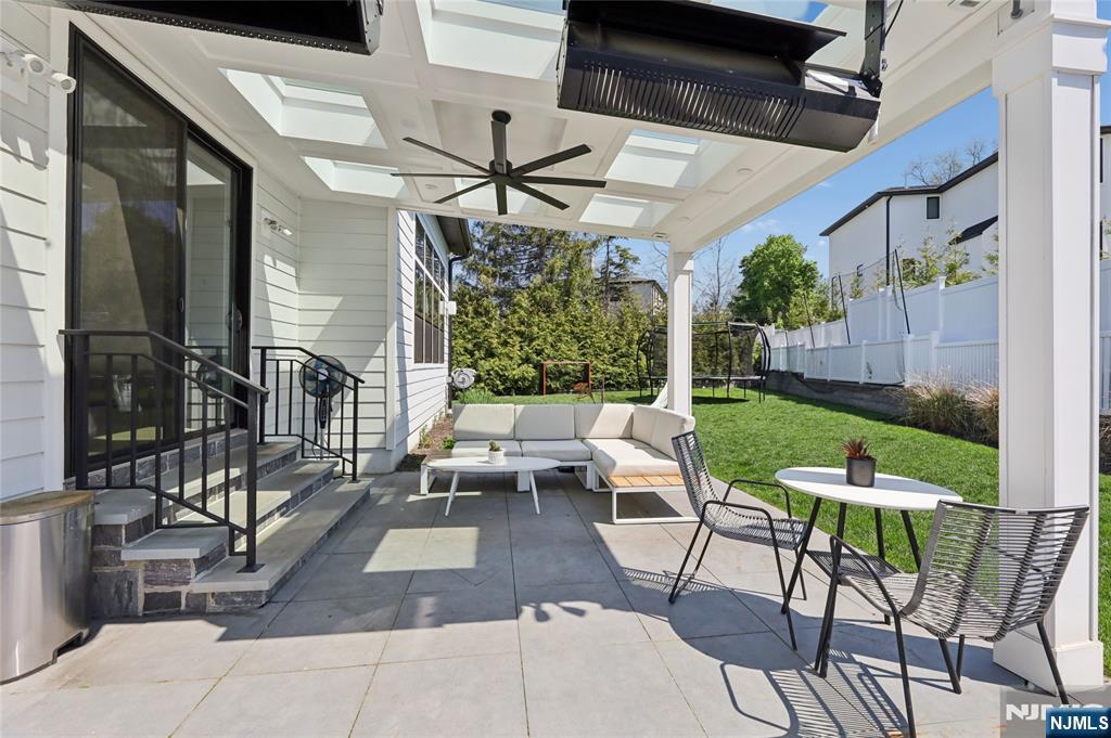 149 Palisade Avenue — photo 32