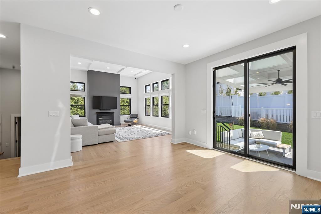 149 Palisade Avenue — photo 8