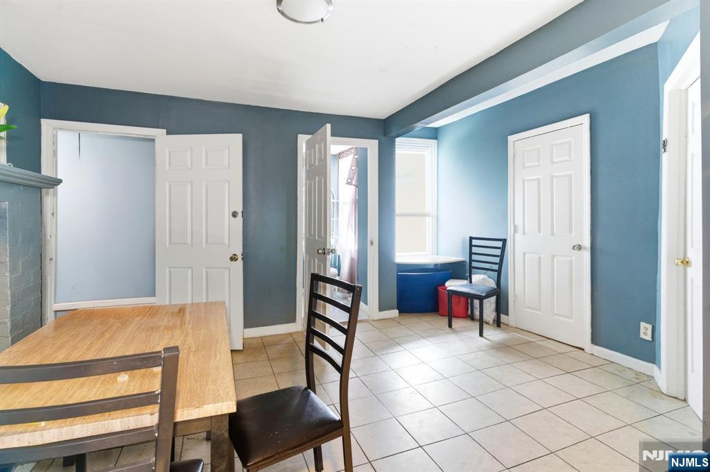 176C Parker Street - Photo 5