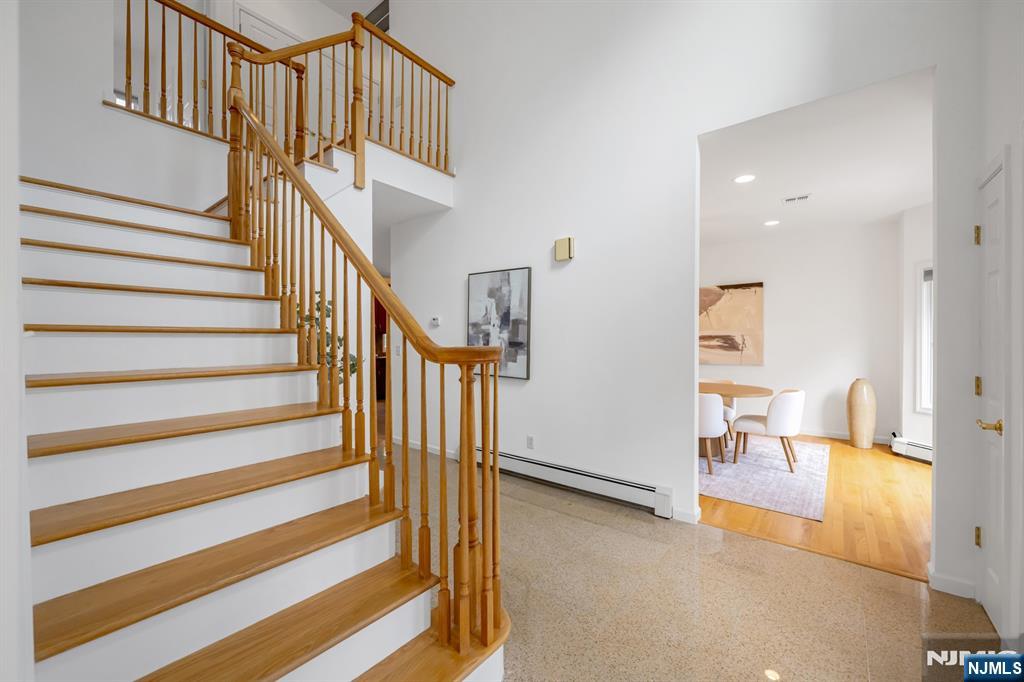 177 Lawson Place - Photo 3