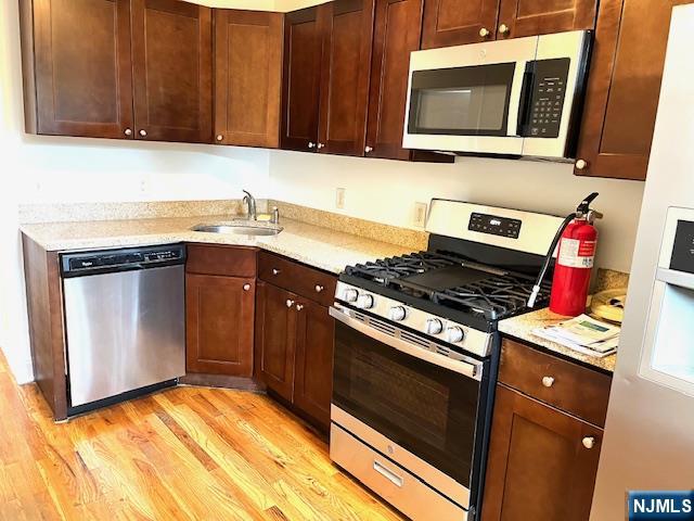 95 Hobart, #2nd F, Ridgefield Park, NJ 07660 Listing Photo  6