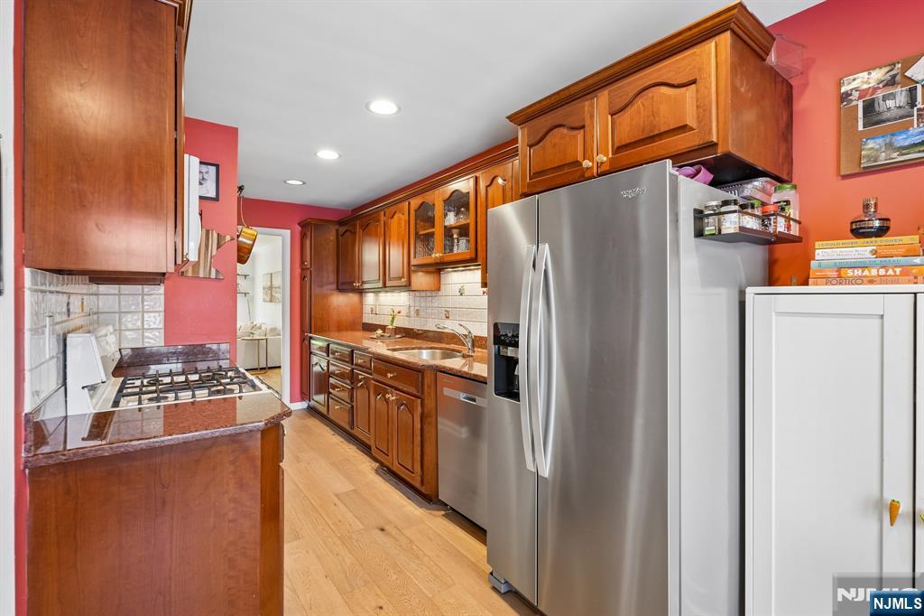 68 Mews Lane #68