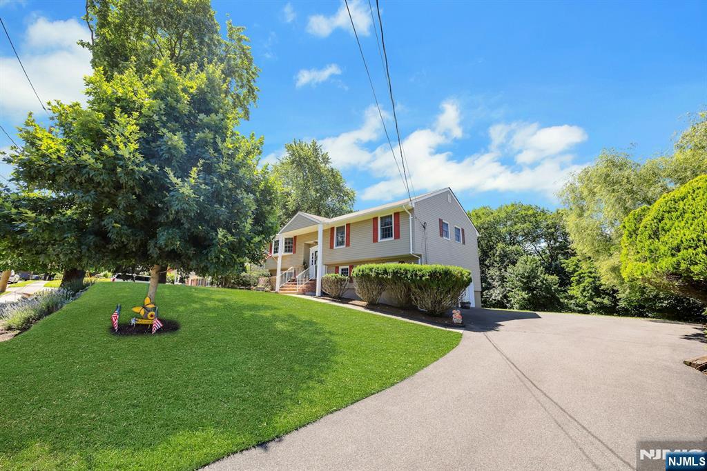 32 Tuscarora Drive - Photo 3