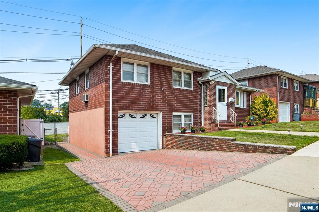 28 Pikeview Terrace - Photo 2
