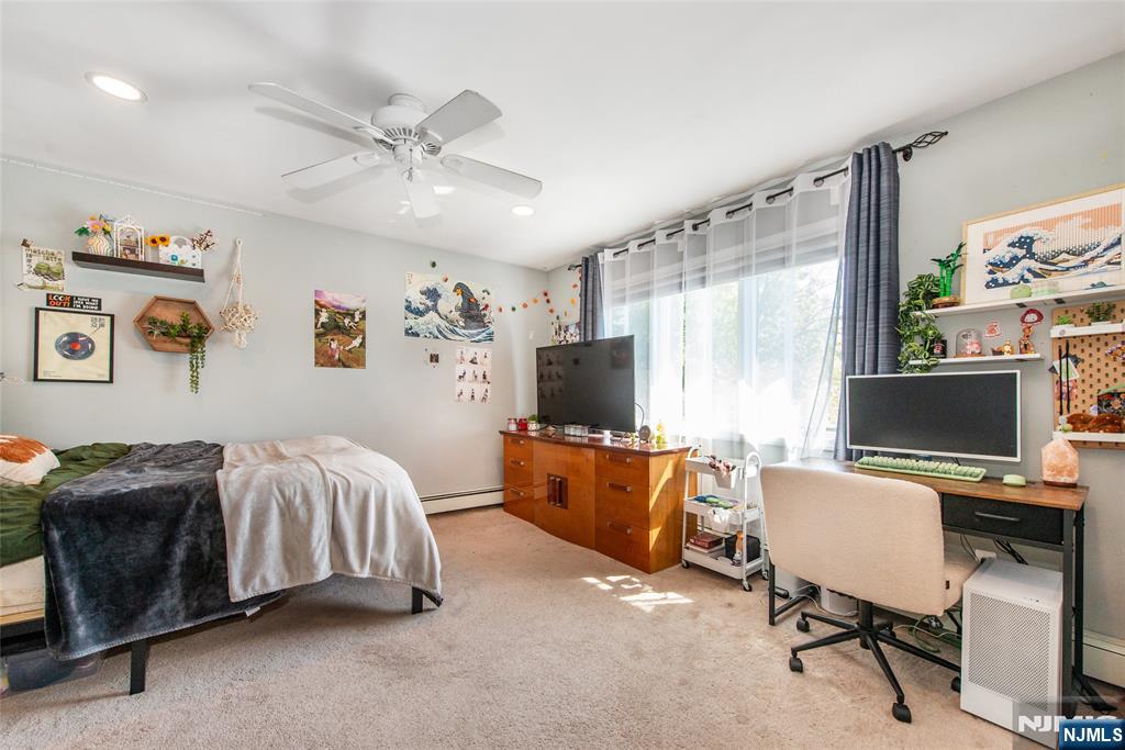 1 Circle Boulevard, West Milford, NJ 07435 Listing Photo  13