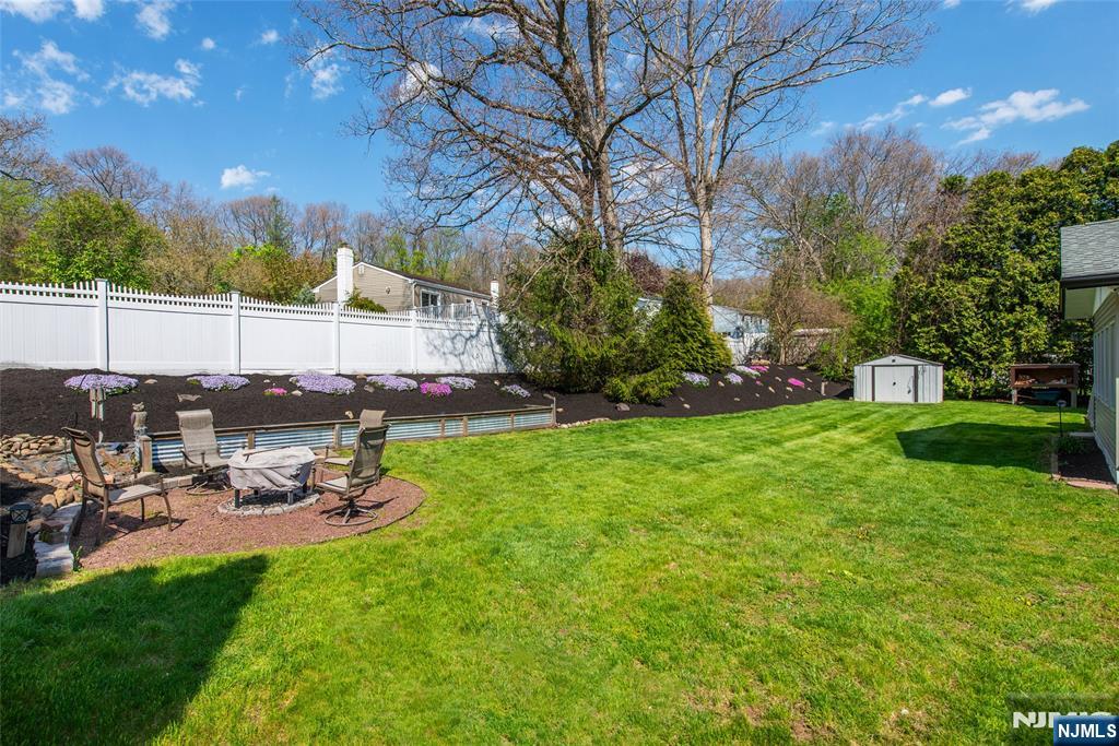 1 Circle Boulevard, West Milford, NJ 07435 Listing Photo  22