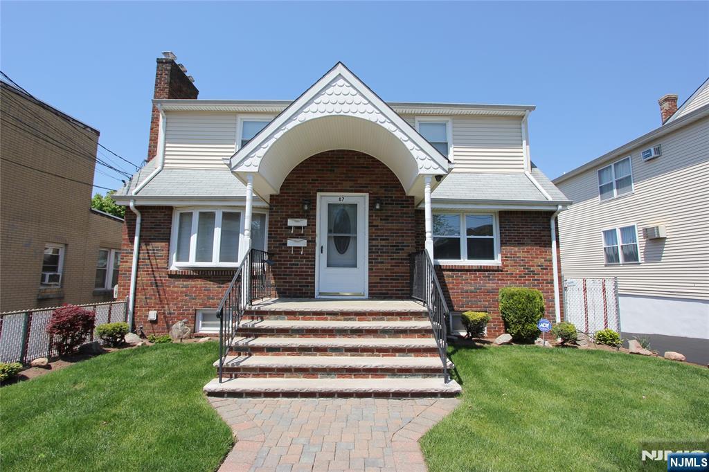 87 Malcolm Avenue 1 - Photo 1