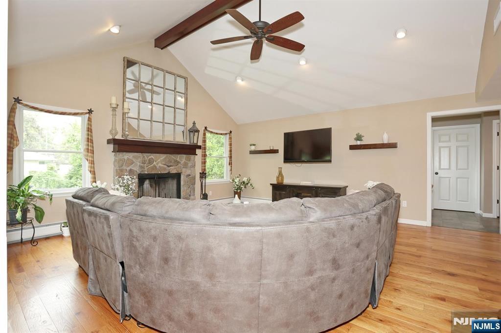 408 Bergen Boulevard — photo 20
