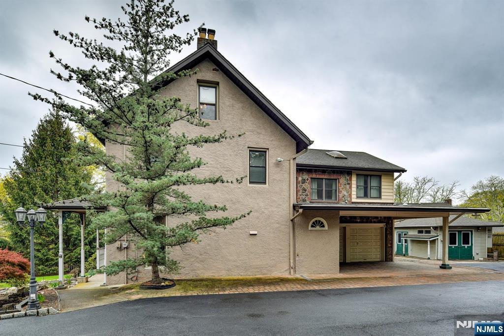 273 French Hill Road