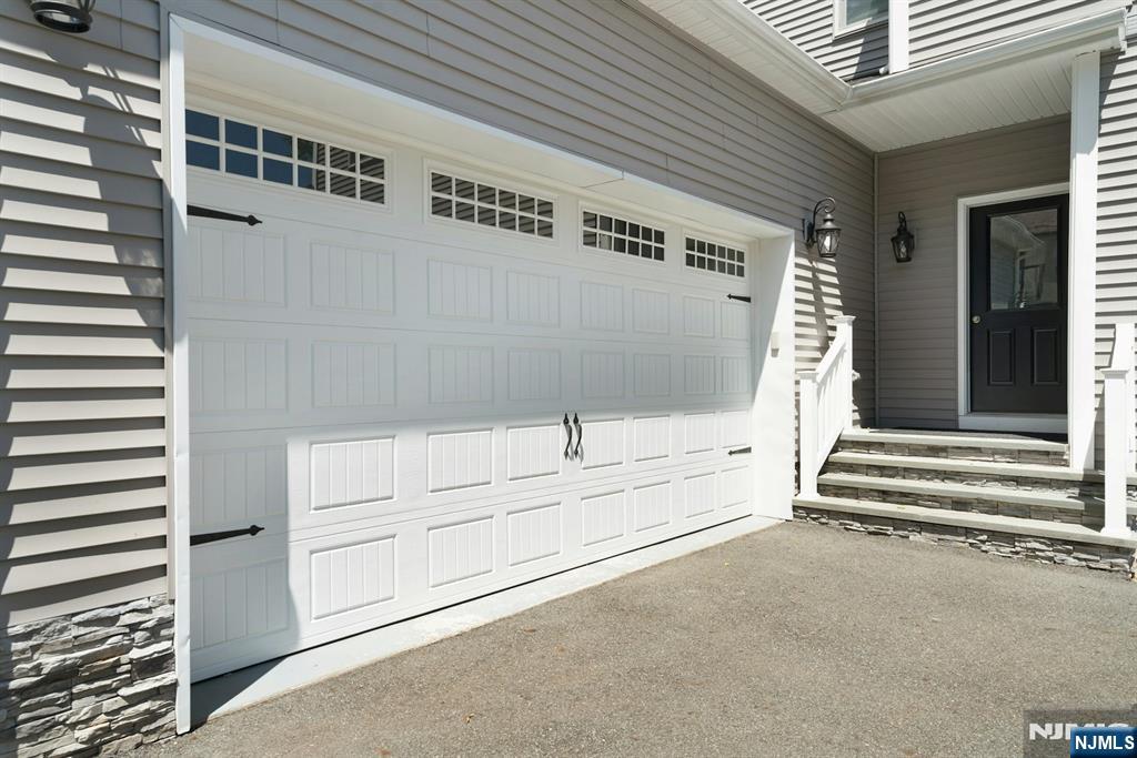 109 Blauvelt Avenue