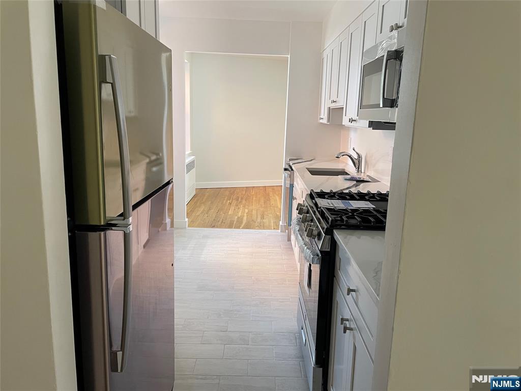 1541 Lemoine Ave #4F, Fort Lee, NJ 07024