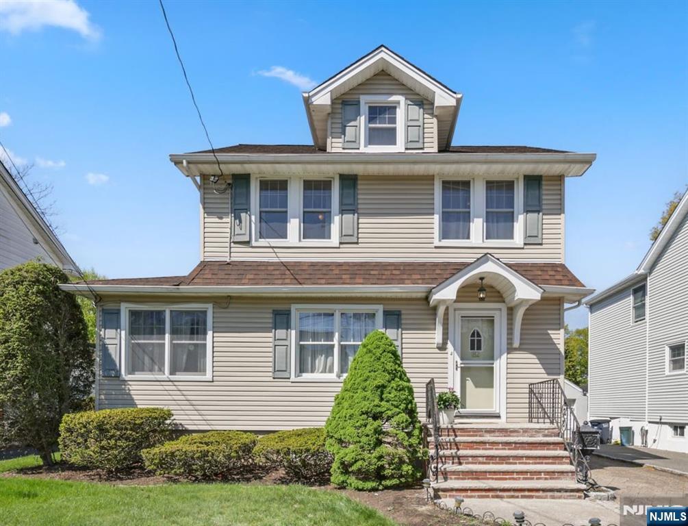 82 Kensington Avenue