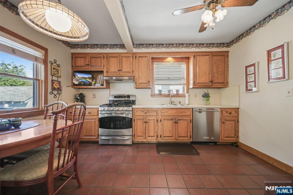 82 Kensington Avenue