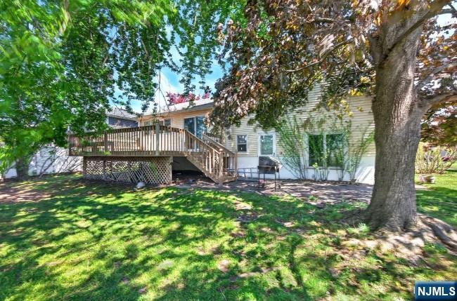 7-45 Richard Street, Fair Lawn, NJ 07410 Listing Photo  17