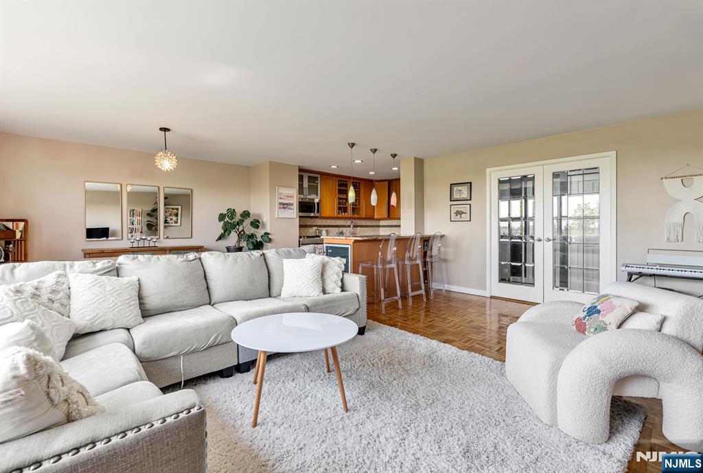 2352 Linwood Avenue, #6C, Fort Lee, NJ 07024 Listing Photo  6