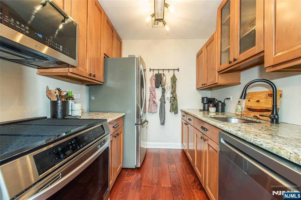 240 Main Street #205