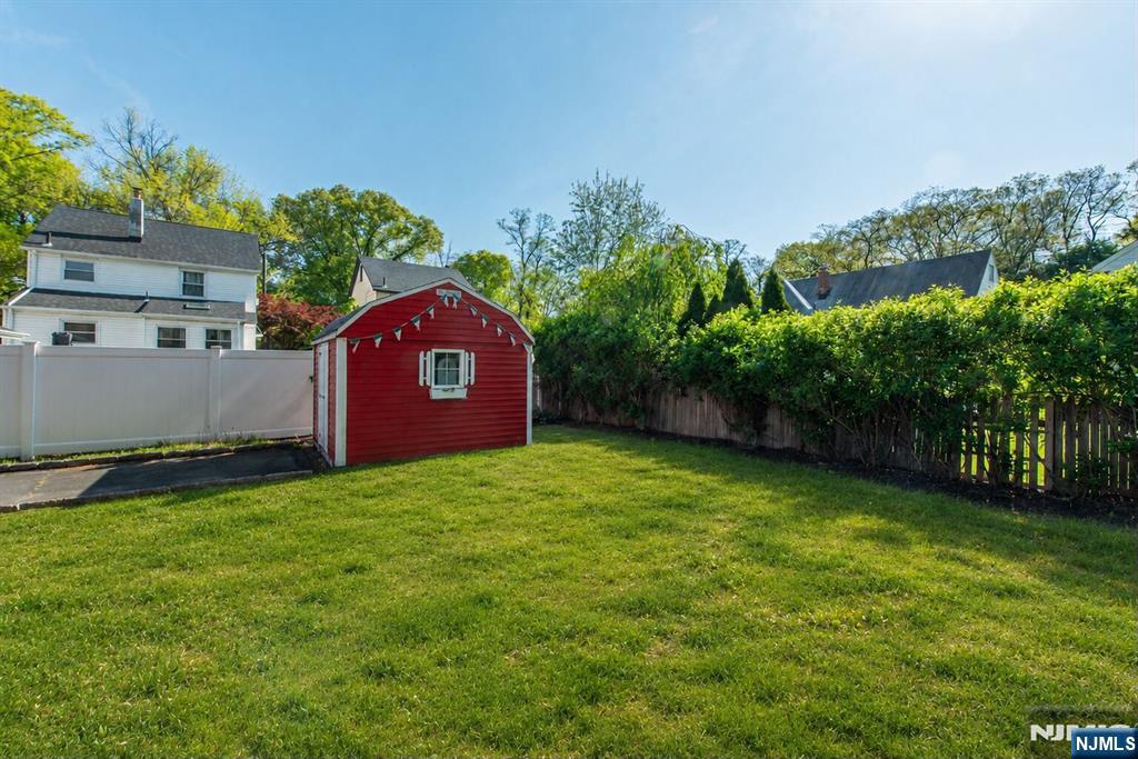 1019 Haddon Place, Teaneck, NJ 07666 Listing Photo  24