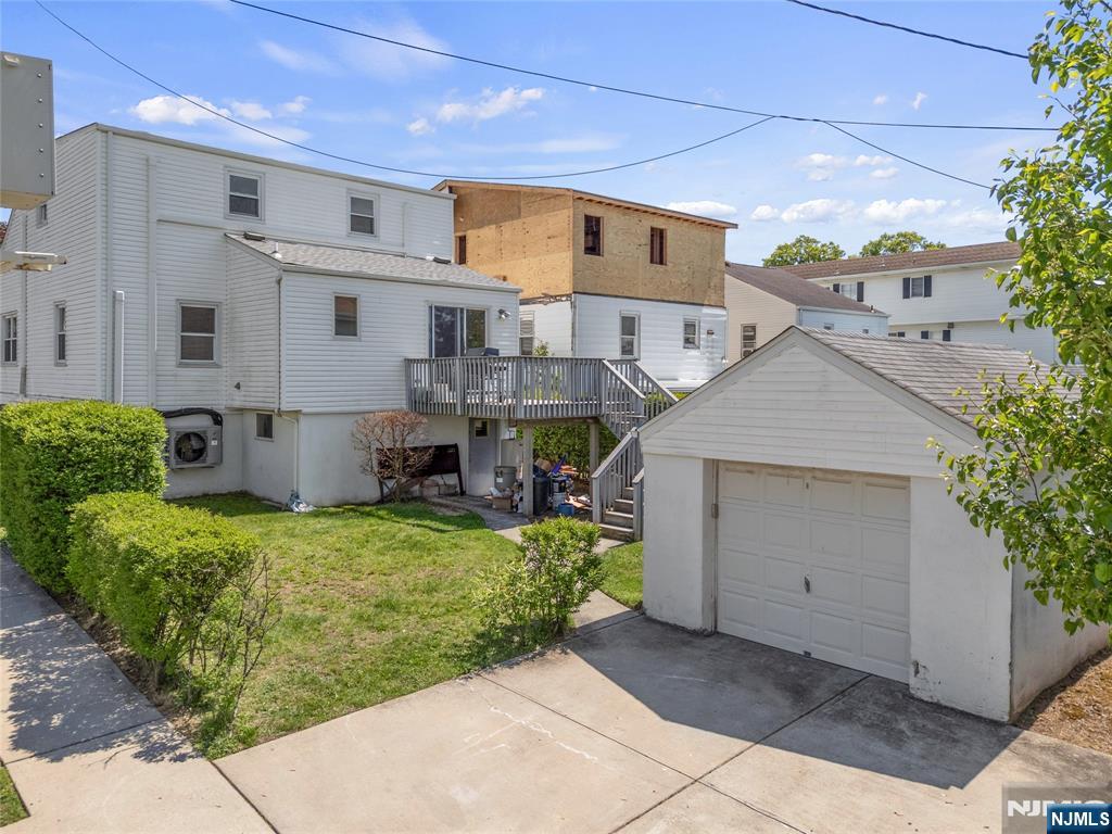 765 Chase Avenue