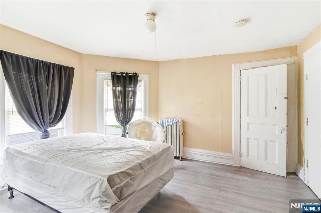 464-466 Summer Avenue - Photo 4